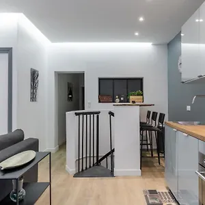 Appartamento Hsh Batignolles Sauffroy Charming 8p, Parigi